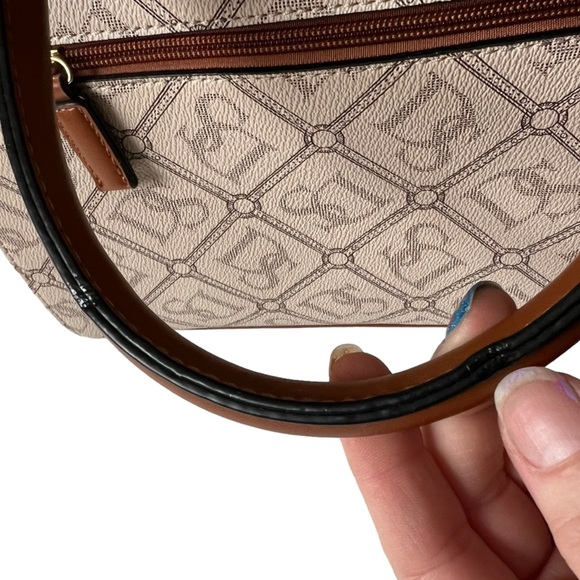 Dasein NWOT's - Womens Two-Tone Monogram Barrel Shoulder/Crossbody Purse - Picture 7 of 16
